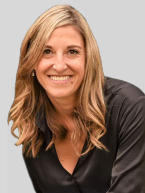 Melanie Luksys - Sales Representative